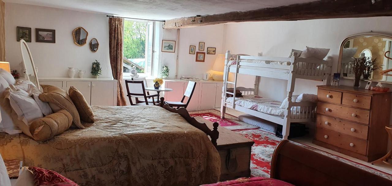 Bed and Breakfast Wisteria House Chanteloup  Exterior foto
